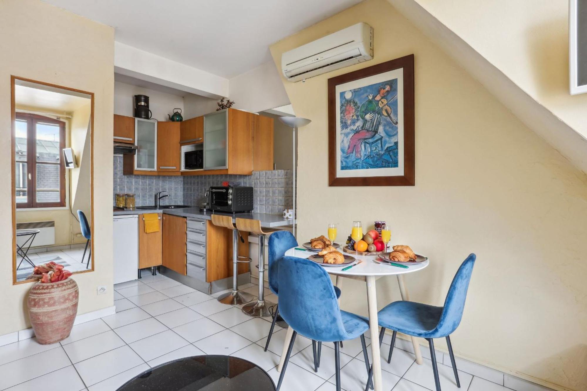 Appartement Eiffel Tower & Faubourg - 1br - Cityapartmentstay *